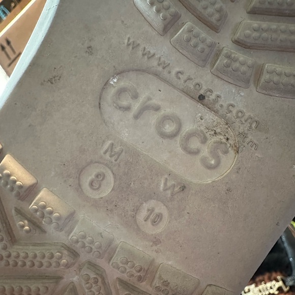 Crocs - Picture 6 of 6